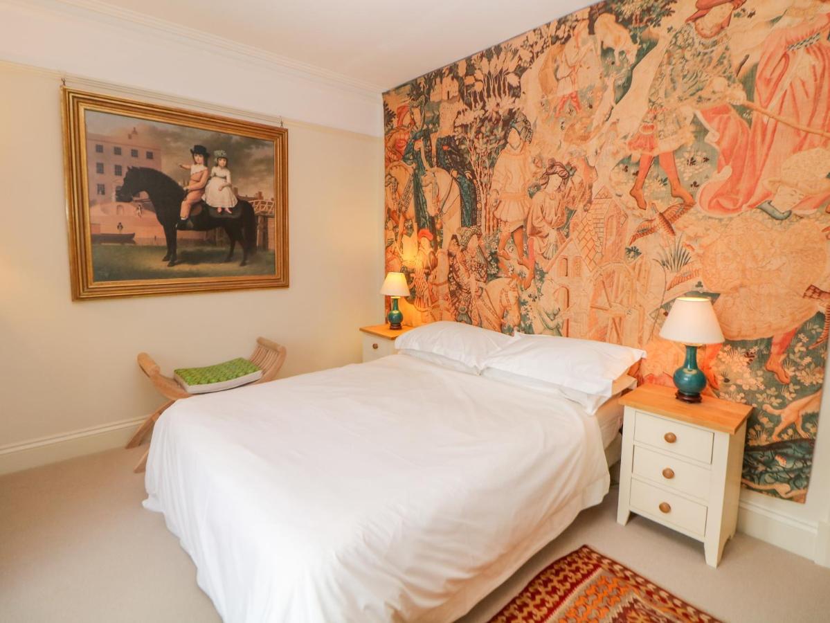 Flat 3 Haslemere Apartment Бъкстън Екстериор снимка