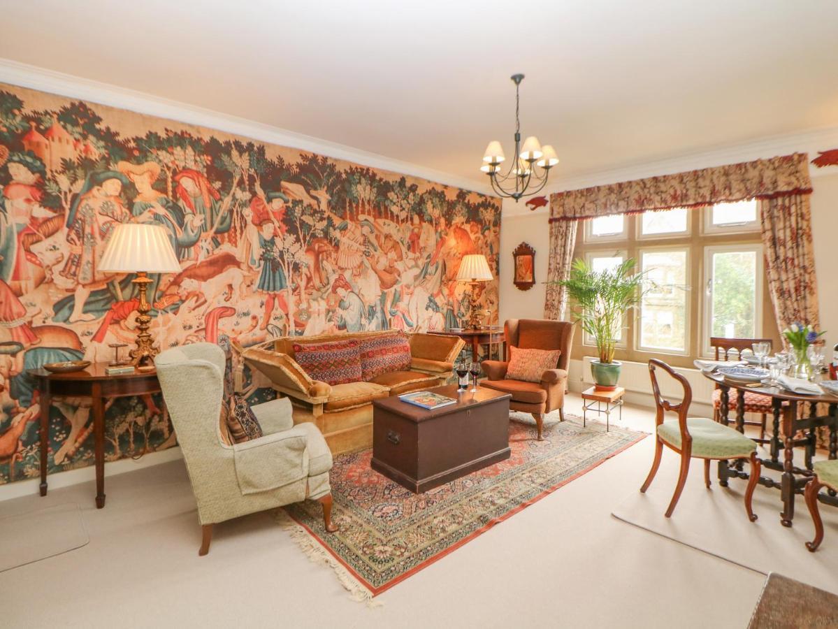 Flat 3 Haslemere Apartment Бъкстън Екстериор снимка